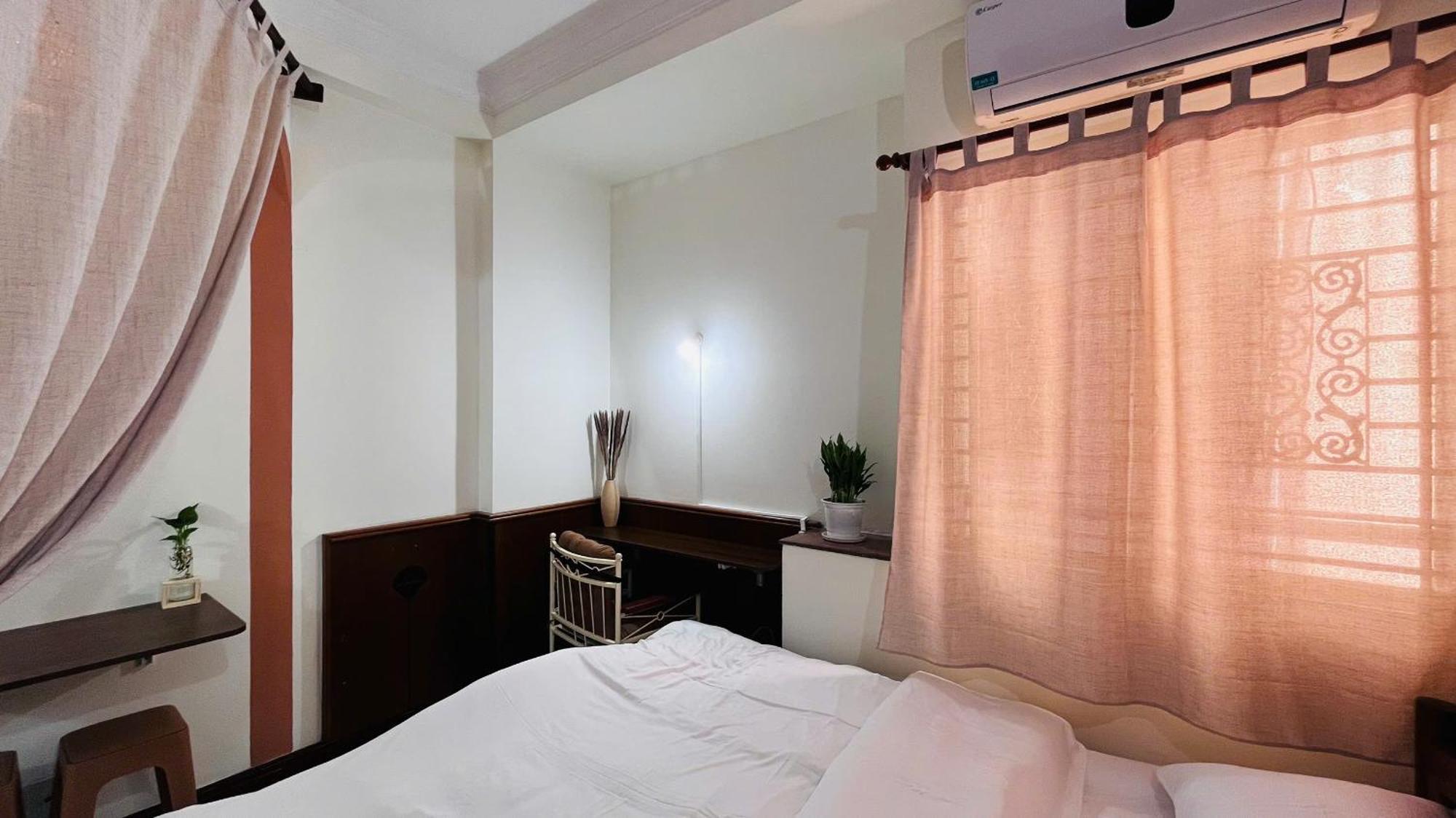Ở trọ Lux Saigon Center TP. Hồ Chí Minh