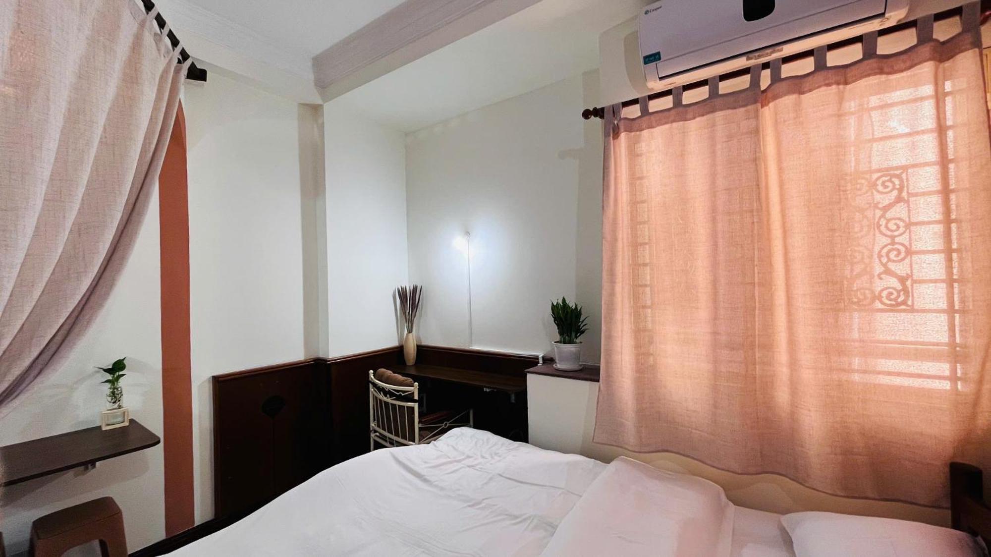 Lux Saigon Center TP. Hồ Chí Minh